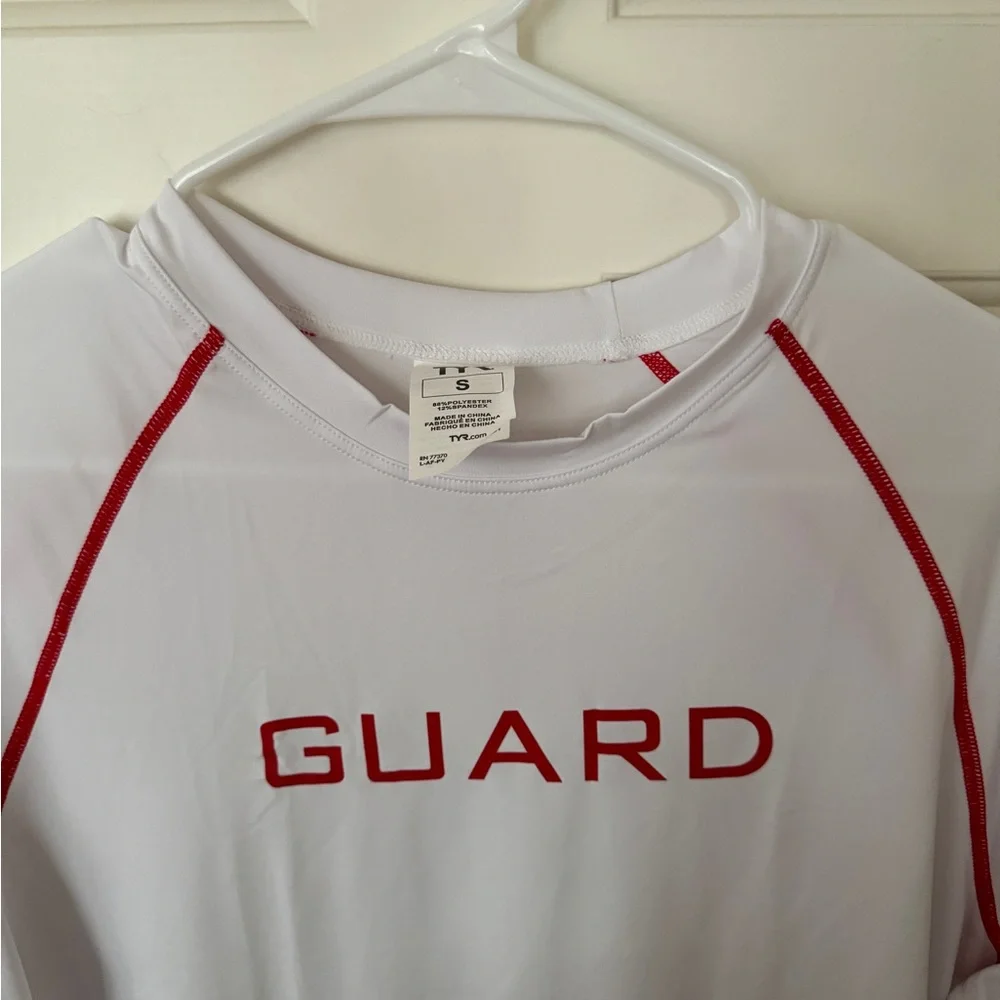 NWT Lifeguard Rash Guard Top - Picture 3 of 6